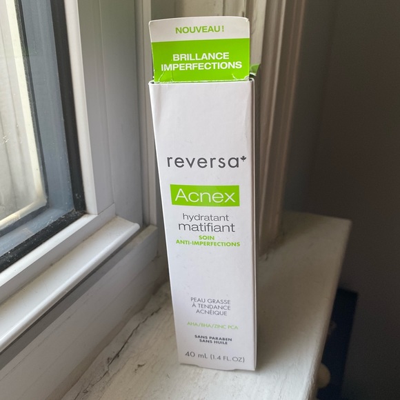 Reversa Acnex Mattifying Moisturizer - 40 mL - Picture 3 of 5